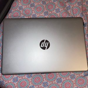 15.6 HP touchscreen laptop